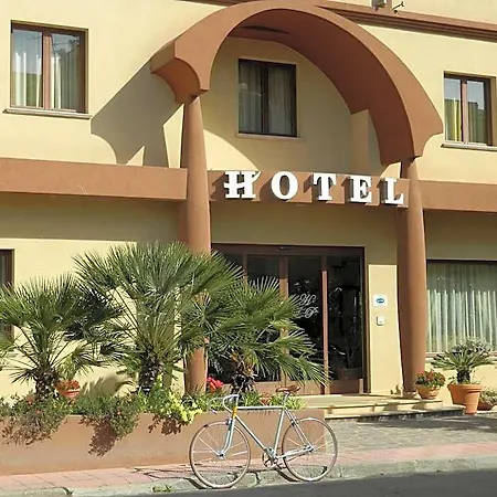 Le Palme 4* ジョイア・タウロ