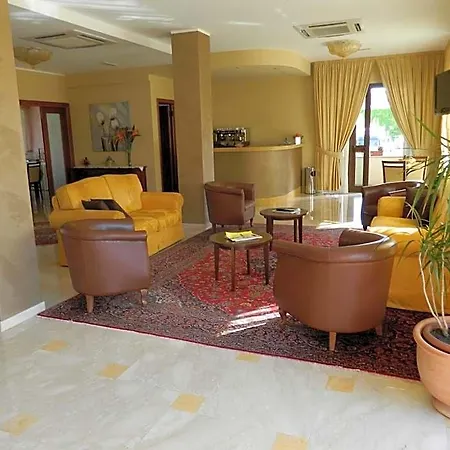 Le Palme 4* ジョイア・タウロ