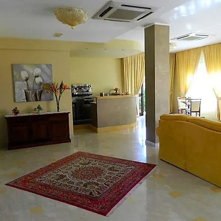 Le Palme 4* ジョイア・タウロ